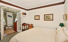 Ambleside Bed And Breakfast Cabins - New Castle Holiday 1