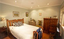 Curlew Cottage Bed And Breakfast - New Castle Holiday 4