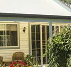 Meadow Cottage - New Castle Holiday