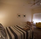 Millies Guesthouse and Serviced Apartments - - New Castle Holiday