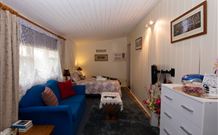 Tenterfield Cottage - New Castle Holiday 5