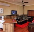 Top of the Range Retreat - New Castle Holiday
