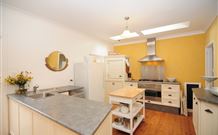 Bi J's - New Castle Holiday 0