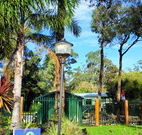 Emma's Cottage Vineyard - New Castle Holiday