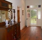 Rosewood Cottage - New Castle Holiday