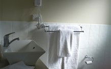 Silverpoint Accommodation - New Castle Holiday 7