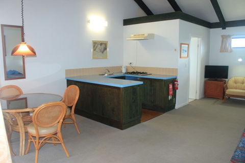 Nuffka Apartments - Norfolk Island - New Castle Holiday 1