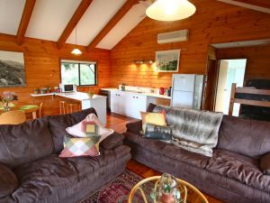 Siver Cabin - New Castle Holiday 7