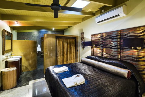 Trinity Beach Palace - New Castle Holiday 21