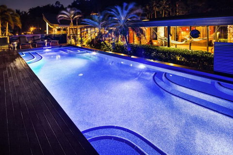 Trinity Beach Palace - New Castle Holiday 25