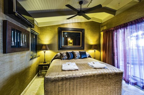 Trinity Beach Palace - New Castle Holiday 19