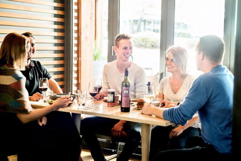 Flinders Hotel - New Castle Holiday 4