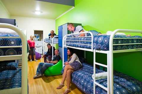 Port Lincoln YHA - New Castle Holiday 1