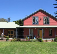 Dunsborough YHA - New Castle Holiday
