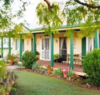 Birdhouse Cottage and Bed and Breakfast - New Castle Holiday