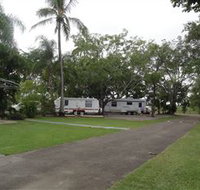 Palm Tree Caravan Park - New Castle Holiday
