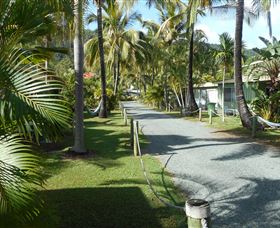 Bush Village Budget Cabins - New Castle Holiday 1