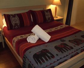 Grey Gum Lodge - New Castle Holiday 5