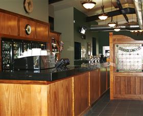 Dooleys Tavern And Motel Springsure - New Castle Holiday 1