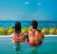 at Waters Edge Resort - New Castle Holiday