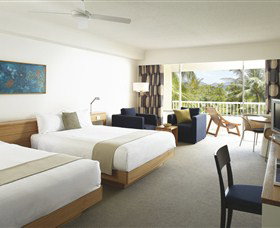 Hamilton Island Reef View Hotel - New Castle Holiday 2