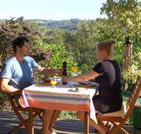 Simba Sunrise Bed and Breakfast - New Castle Holiday