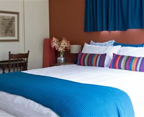 Simba Sunrise Bed And Breakfast - New Castle Holiday 2