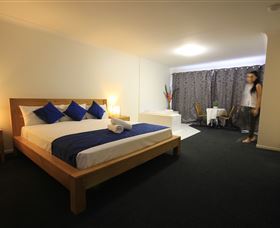 Logan City Motor Inn - New Castle Holiday 2