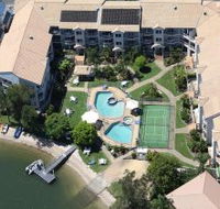 Pelican Cove Apartments - New Castle Holiday
