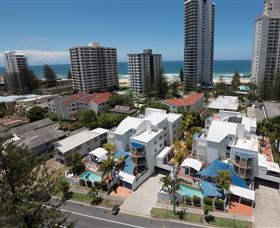 Surfers Beach Resort 2 - New Castle Holiday 0