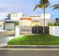 The Grand at Vogue Holiday Homes - New Castle Holiday