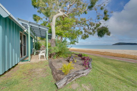 Great Keppel Island Hideaway - New Castle Holiday 2