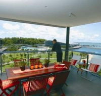 AAA The View - New Castle Holiday