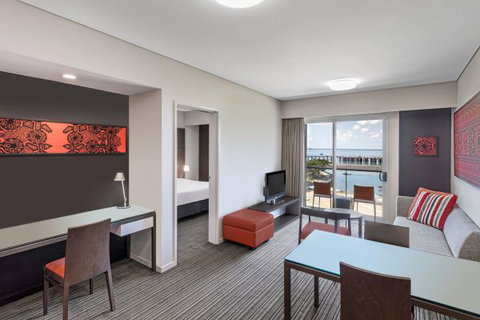 Adina Apartment Hotel Darwin Waterfront - New Castle Holiday 4