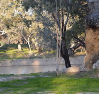 Beds in the Barwon - New Castle Holiday