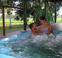Berry Creek Bush Retreat - New Castle Holiday