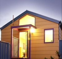 Canberra Studio Q Apartments - New Castle Holiday