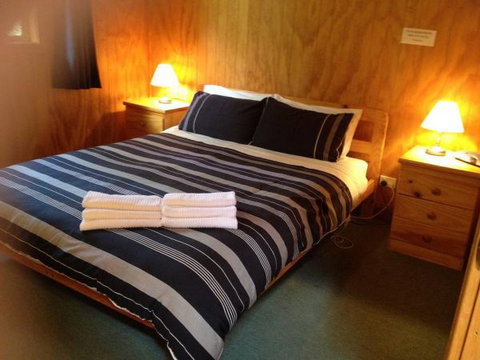 Canobolas Mountain Cabins - New Castle Holiday 2