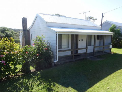 Catho Cottage - New Castle Holiday 0