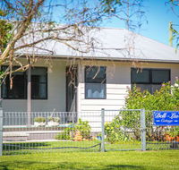 Dell-Lee Cottage - New Castle Holiday