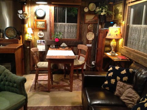 Devon Cottage Bowral - New Castle Holiday 1