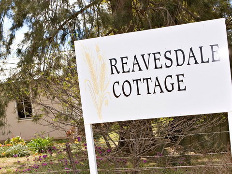 Reavesdale Cottage - New Castle Holiday 0