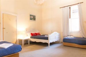 Culcairn Hotel  - New Castle Holiday 0