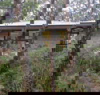 The Chalet - New Castle Holiday