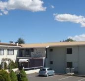 The Jindy Inn - New Castle Holiday