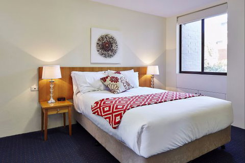 Manuka Park Apartments - New Castle Holiday 4