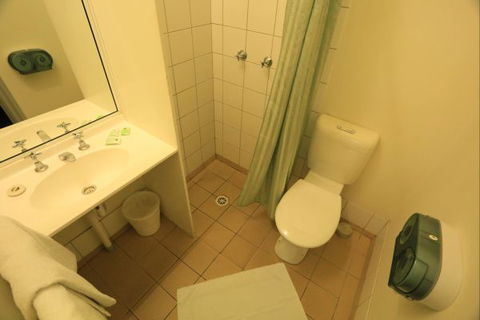 Melaleuca On Mitchell Darwin YHA - New Castle Holiday 3