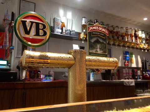 Top Pub - New Castle Holiday 3