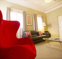 Globe Apartments - New Castle Holiday