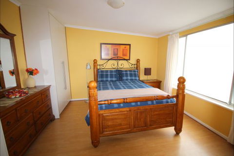 Christies Cottage For Holidays And Relocations. - New Castle Holiday 15